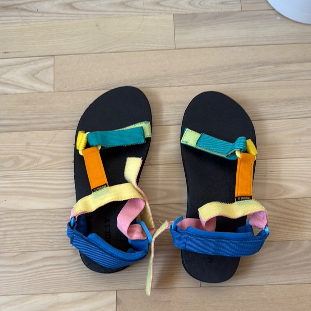 Colorful Strappy Sandals by Muboliy